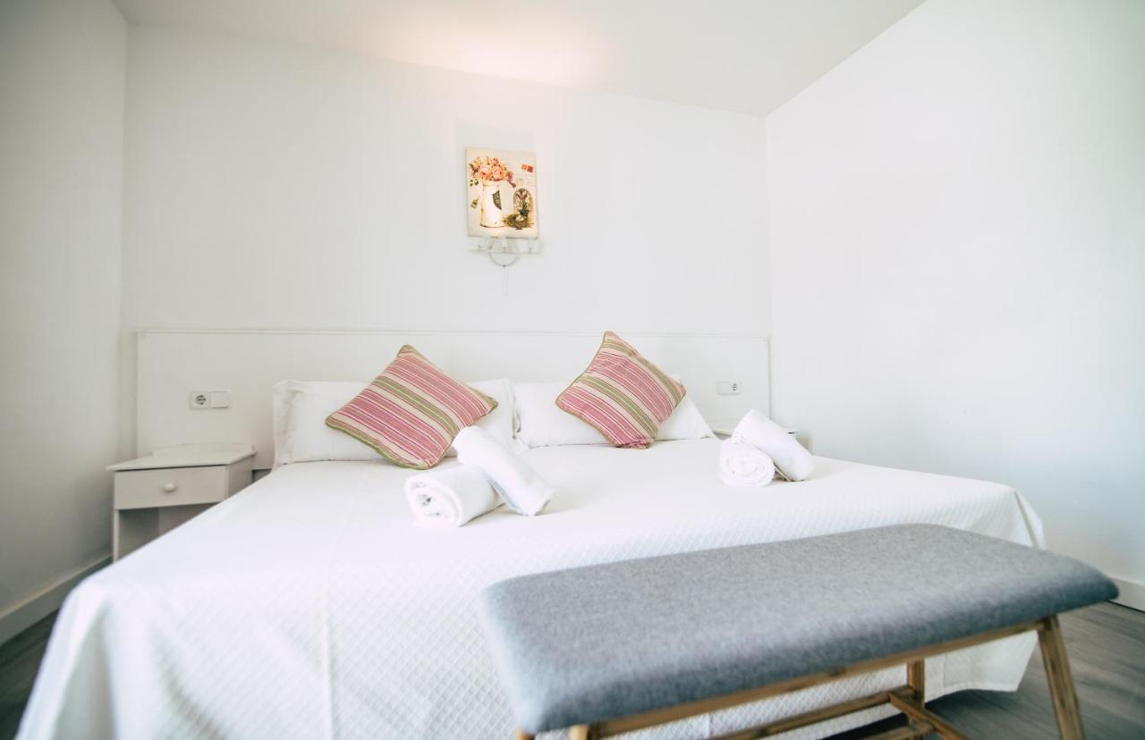 Hostal La Llagosta リャフラン エクステリア 写真